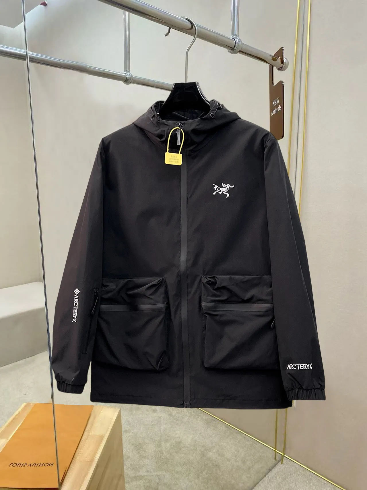 Same Style， ， 2026 New Arrival ， Original Premium Breathable ， ， ， Quality。 ， Sizes：M～3XL